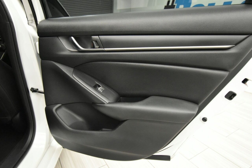 2020 Honda Accord Sport 4dr Sedan (1.5T I4 CVT), White, Mileage: 45,235 - photo 19