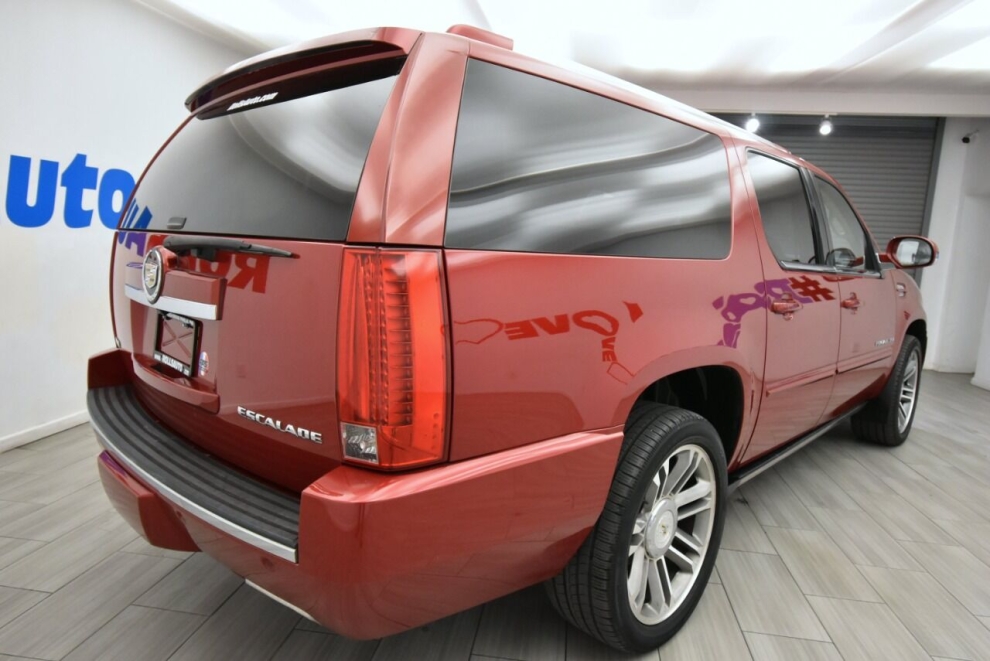 2012 Cadillac Escalade ESV Premium AWD 4dr SUV, Red, Mileage: 122,419 - photo 4