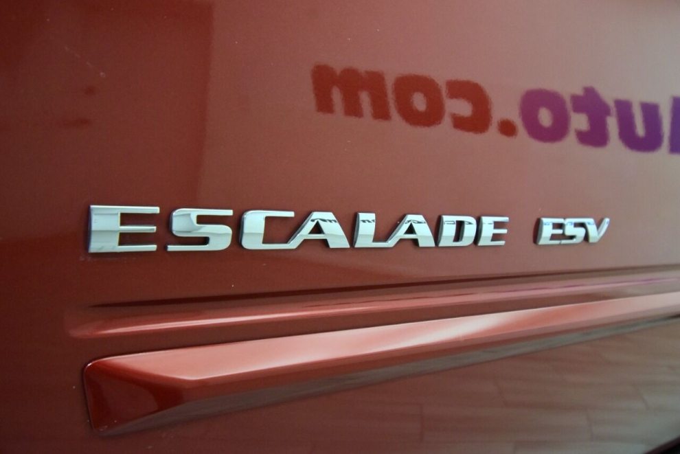 2012 Cadillac Escalade ESV Premium AWD 4dr SUV, Red, Mileage: 122,419 - photo 44