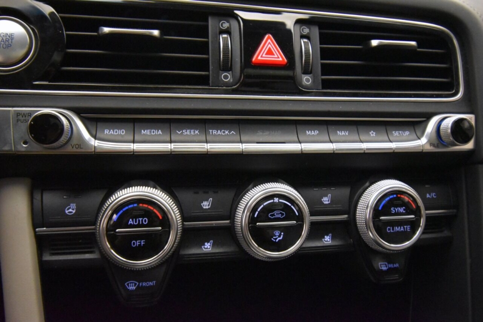 2019 Genesis G70 3.3T Advanced AWD 4dr Sedan, Black, Mileage: 83,736 - photo 37