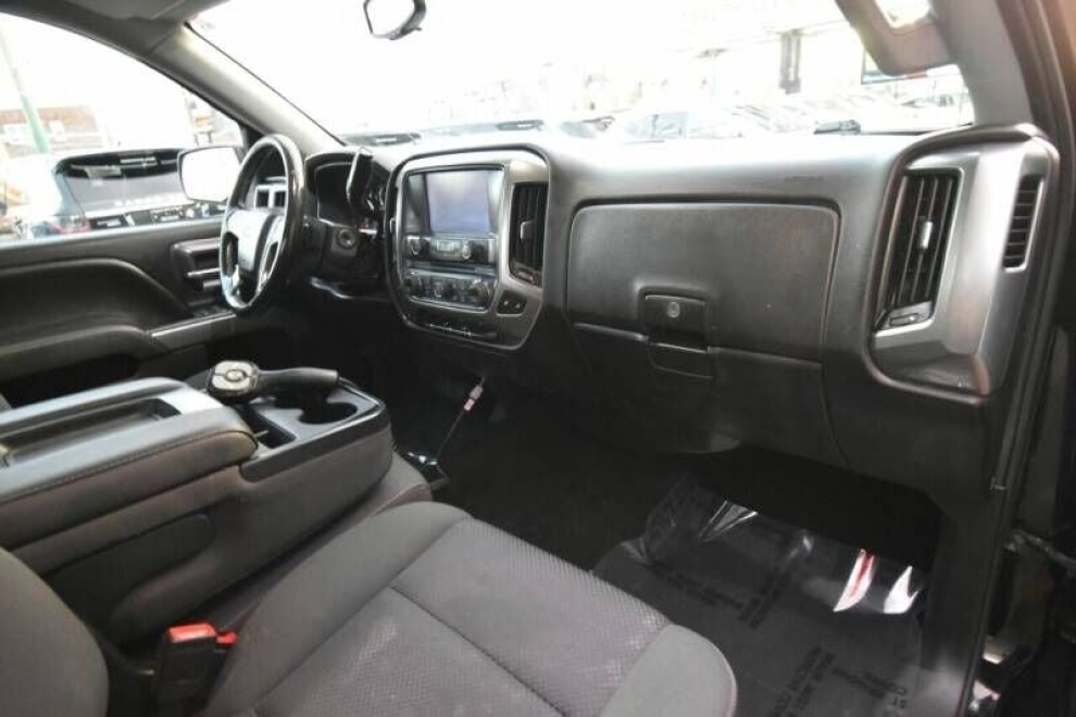 2018 Chevrolet Silverado 1500 LT 4x4 4dr Double Cab 6.5 ft. SB, Black, Mileage: 104,850 - photo 16