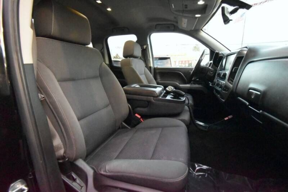 2018 Chevrolet Silverado 1500 LT 4x4 4dr Double Cab 6.5 ft. SB, Black, Mileage: 104,850 - photo 17