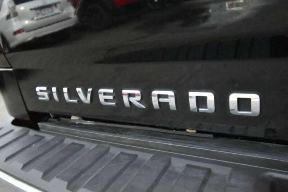 2018 Chevrolet Silverado 1500 LT 4x4 4dr Double Cab 6.5 ft. SB, Black, Mileage: 104,850 - photo 35