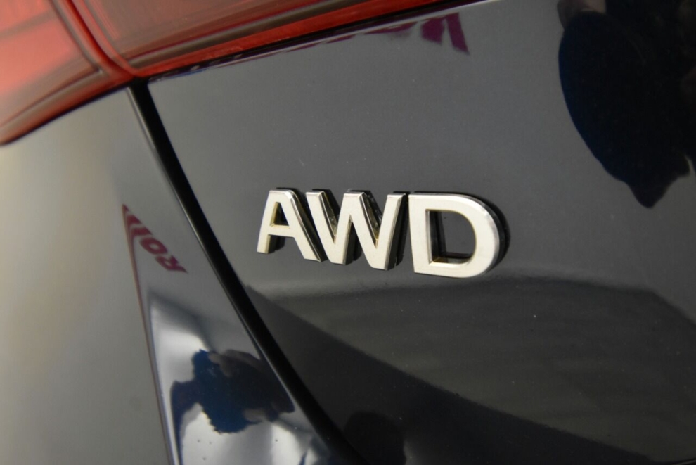 2016 Infiniti Q70L 3.7 AWD 4dr Sedan, Blue, Mileage: 84,978 - photo 45