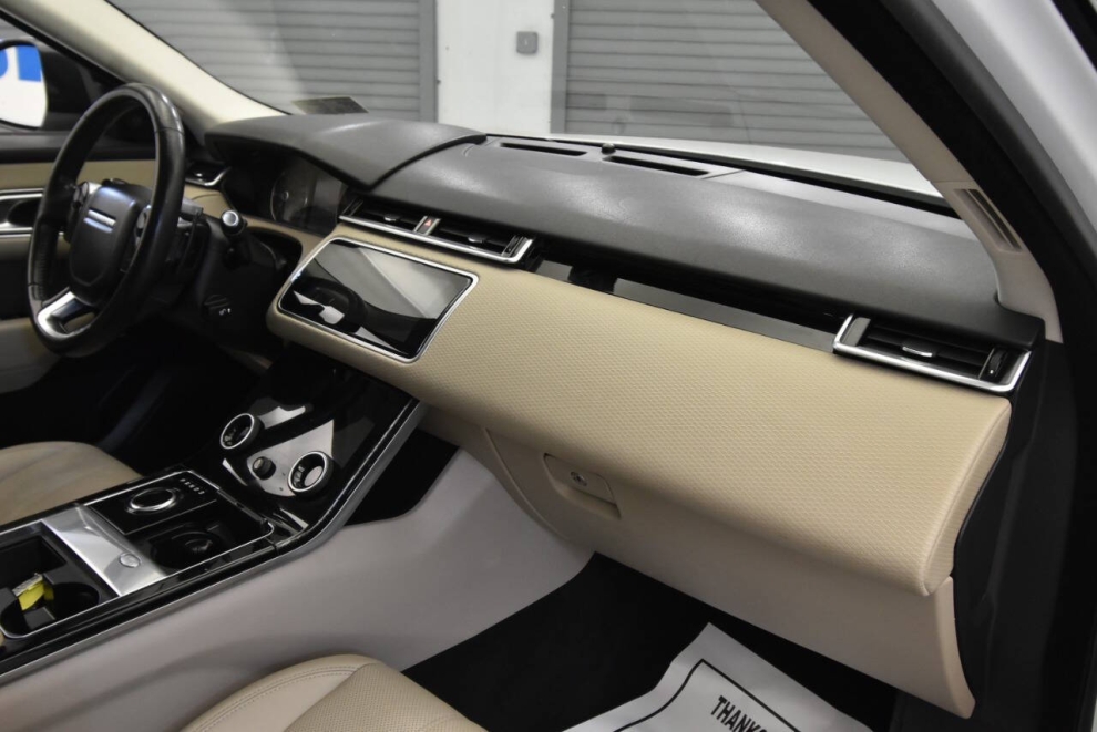2018 Land Rover Range Rover Velar P250 S AWD 4dr SUV, Blanco, Mileage: 62,946 - photo 13