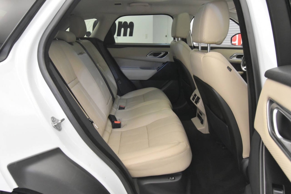 2018 Land Rover Range Rover Velar P250 S AWD 4dr SUV, Blanco, Mileage: 62,946 - photo 15
