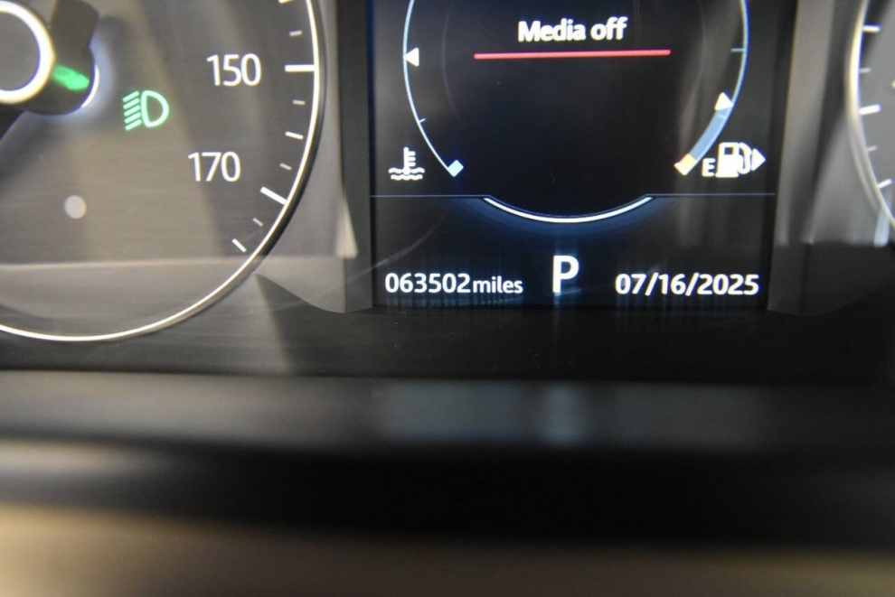 2018 Land Rover Range Rover Velar P250 S AWD 4dr SUV, Blanco, Mileage: 62,946 - photo 26