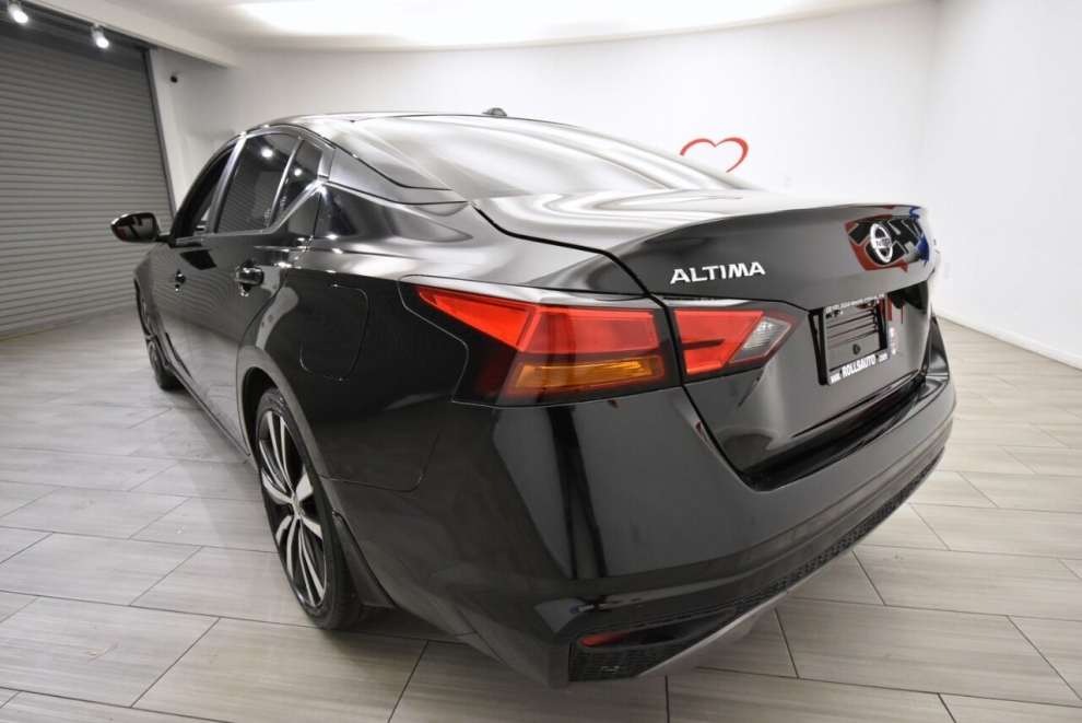 2020 Nissan Altima 2.5 SR 4dr Sedan, Black, Mileage: 61,239 - photo 2