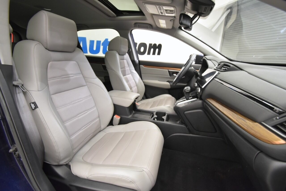 2018 Honda CR-V Touring AWD 4dr SUV, Blue, Mileage: 95,540 - photo 17