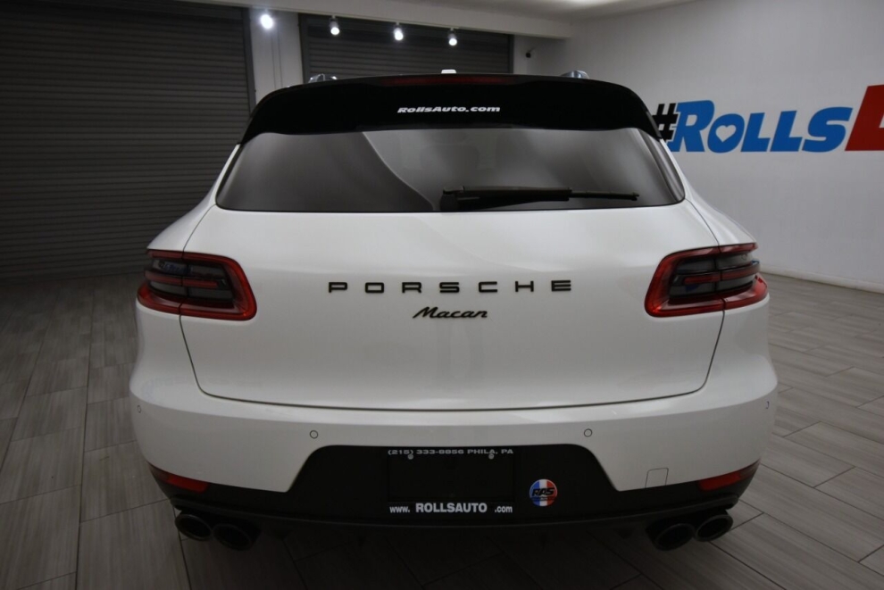 2018 Porsche Macan Base AWD 4dr SUV, White, Mileage: 79,548 - photo 3