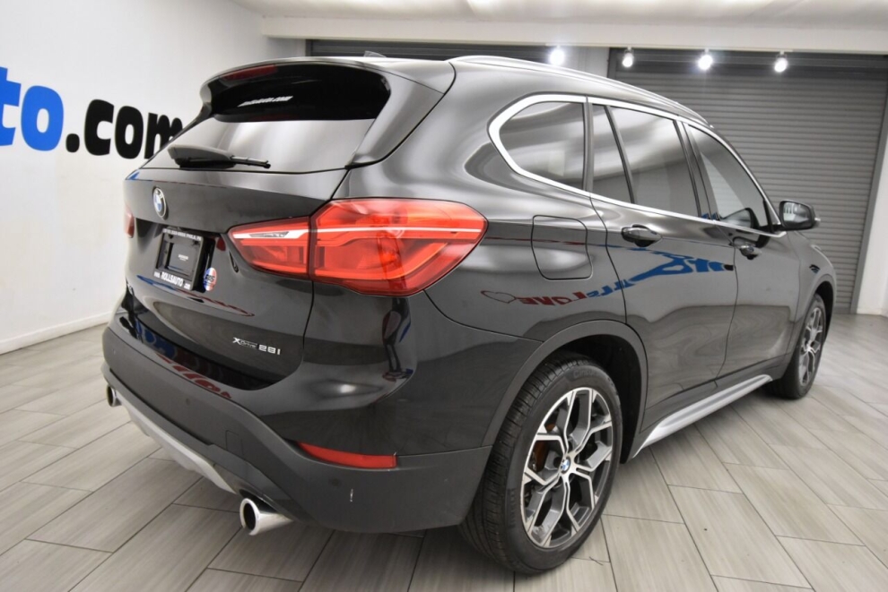 2022 BMW X1 xDrive28i AWD 4dr Sports Activity Vehicle, Black, Mileage: 40,065 - photo 4