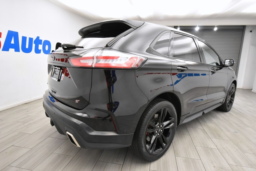 2019 Ford Edge ST AWD 4dr Crossover, Black, Mileage: 66,586 - photo 4