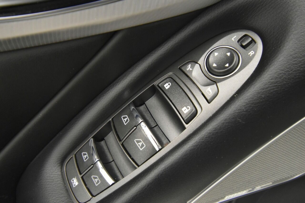 2022 Infiniti Q50 Luxe AWD 4dr Sedan, Black, Mileage: 60,470 - photo 23