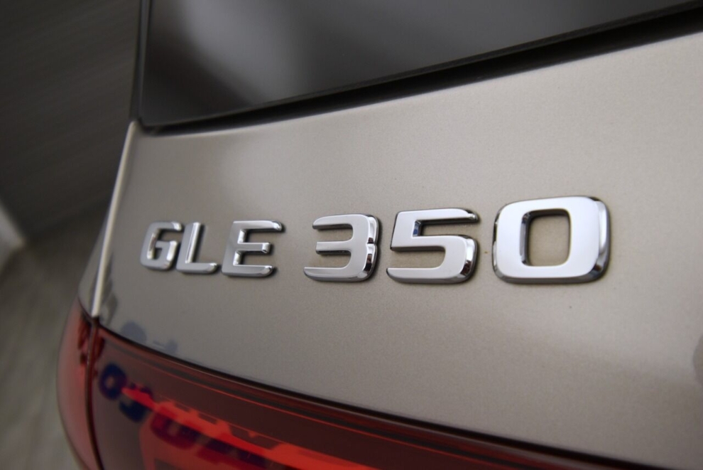 2020 Mercedes-Benz GLE GLE 350 4MATIC AWD 4dr SUV, Silver, Mileage: 83,559 - photo 47