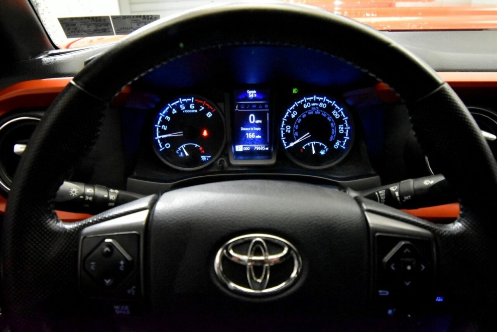 2016 Toyota Tacoma TRD Sport 4x4 4dr Double Cab 6.1 ft LB, Orange, Mileage: 79,675 - photo 24