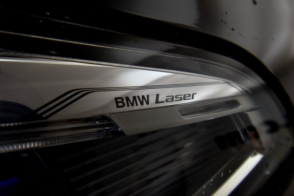 2022 BMW X6 xDrive40i AWD 4dr Sports Activity Coupe, Black, Mileage: 28,004 - photo 9