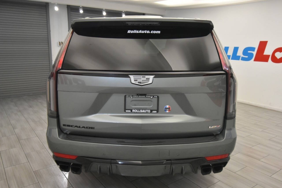 2024 Cadillac Escalade-V 20th Anniversary, Dark Emerald, Mileage: 10,125 - photo 3