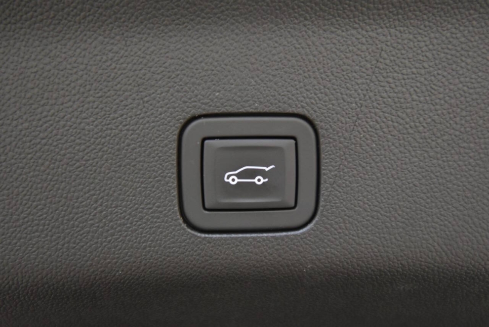 2024 Cadillac Escalade-V 20th Anniversary, Dark Emerald, Mileage: 10,125 - photo 49