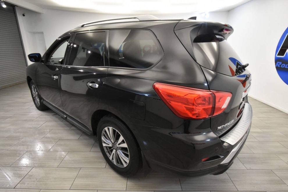 2020 Nissan Pathfinder S 4x4 4dr SUV, Black, Mileage: 24,831 - photo 2