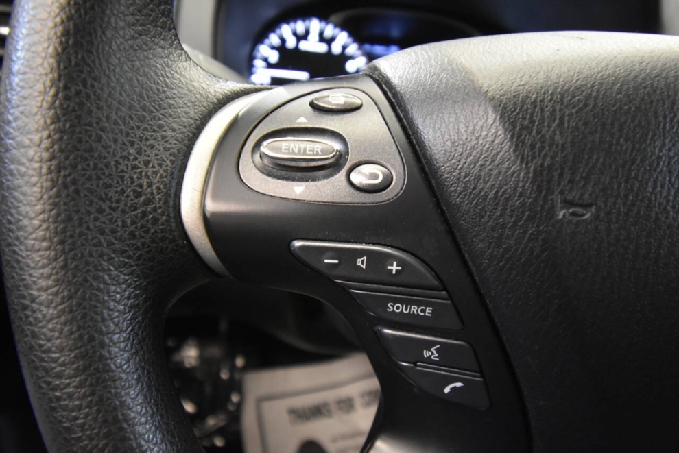2020 Nissan Pathfinder S 4x4 4dr SUV, Black, Mileage: 24,831 - photo 27