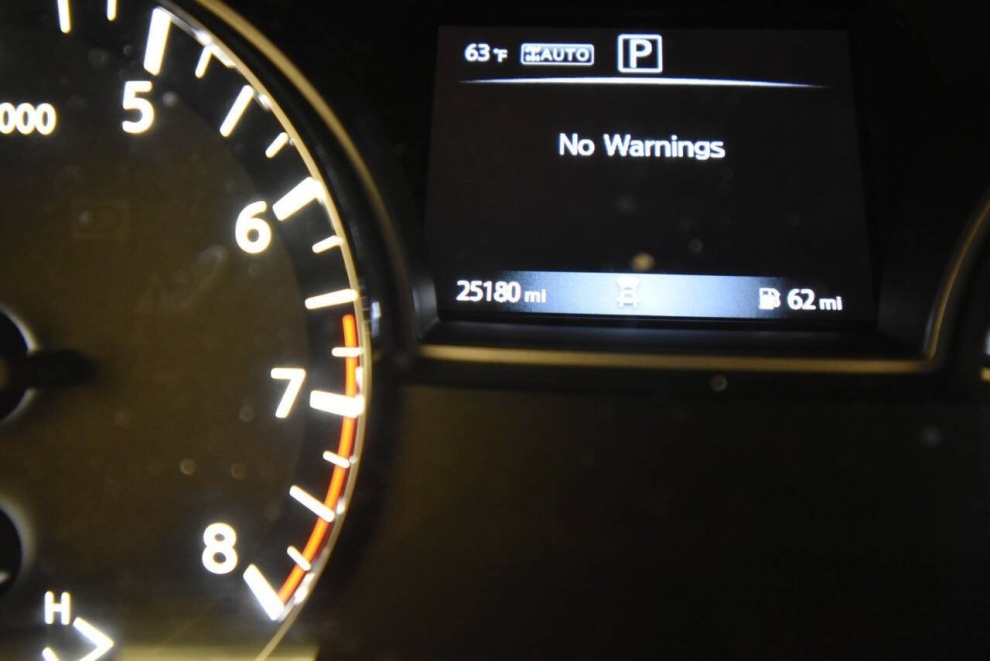 2020 Nissan Pathfinder S 4x4 4dr SUV, Black, Mileage: 24,831 - photo 29