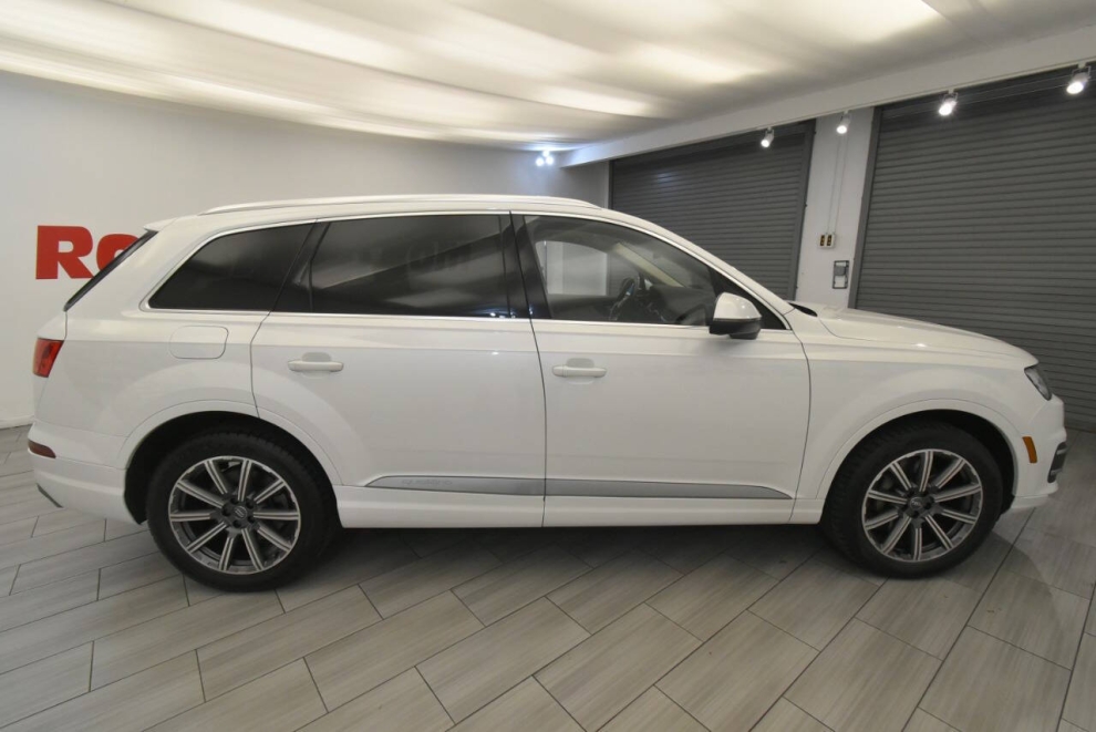2017 Audi Q7 3.0T quattro Premium Plus AWD 4dr SUV, White, Mileage: 77,744 - photo 5