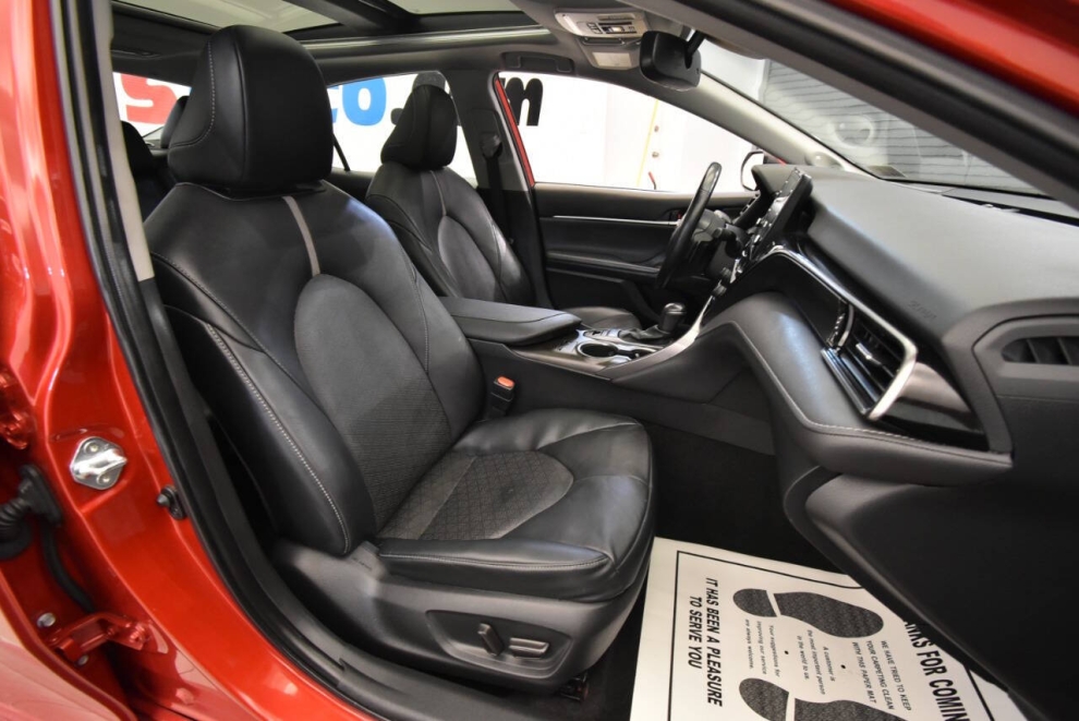 2021 Toyota Camry xse, Red, Mileage: 81,561 - photo 15