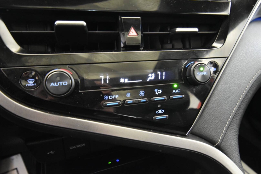 2021 Toyota Camry xse, Red, Mileage: 81,561 - photo 21