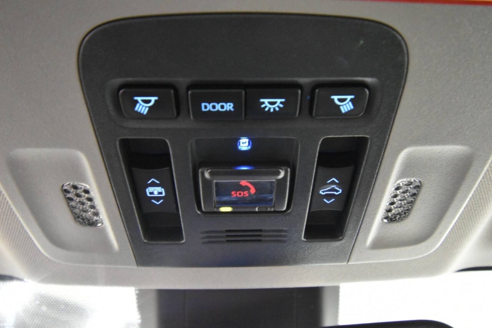 2021 Toyota Camry xse, Red, Mileage: 81,561 - photo 30