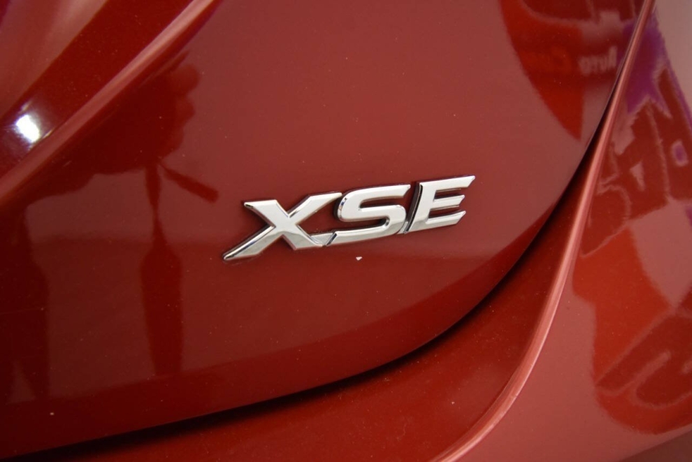 2021 Toyota Camry xse, Red, Mileage: 81,561 - photo 31