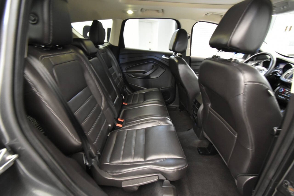2017 Ford Escape Titanium AWD 4dr SUV, Gray, Mileage: 101,589 - photo 16