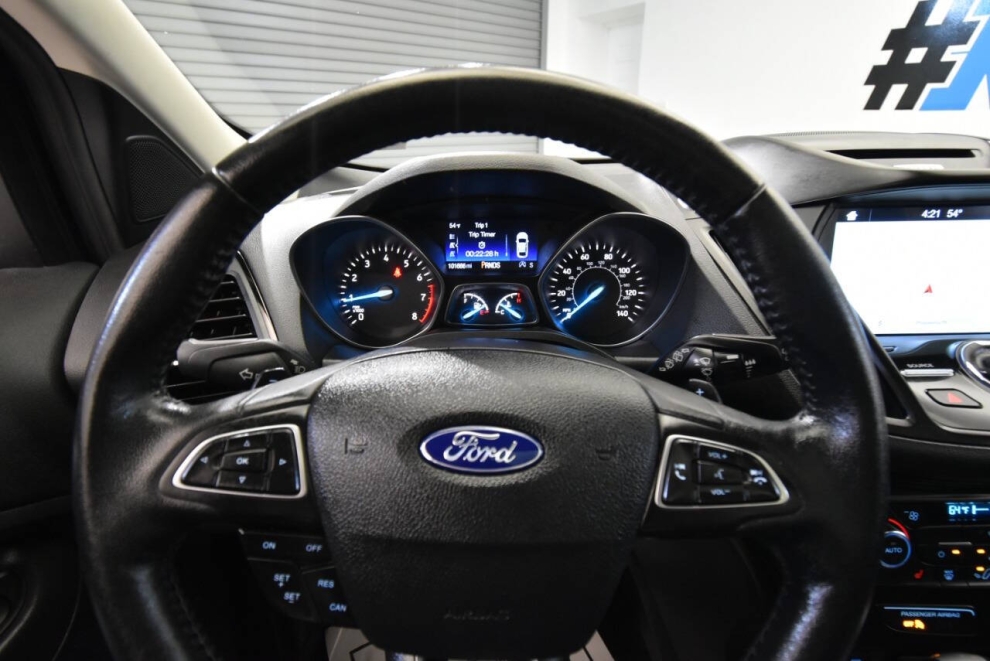 2017 Ford Escape Titanium AWD 4dr SUV, Gray, Mileage: 101,589 - photo 25