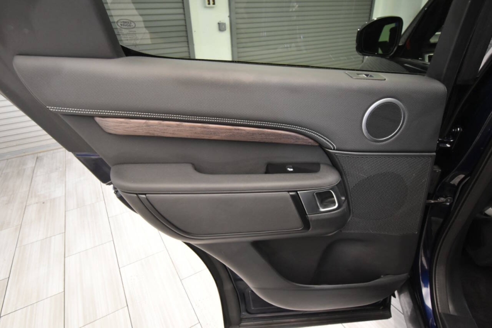 2022 Land Rover Discovery P360 HSE R Dynamic AWD 4dr SUV, Blue, Mileage: 60,119 - photo 13