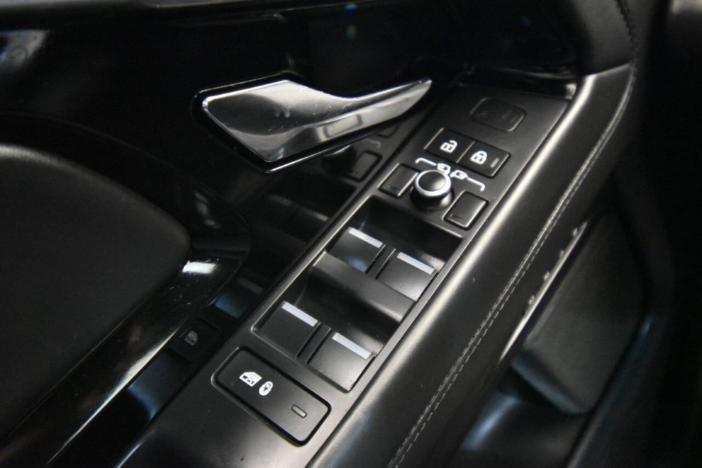 2021 Land Rover Range Rover Evoque R Dynamic HSE AWD 4dr SUV, White, Mileage: 78,836 - photo 30