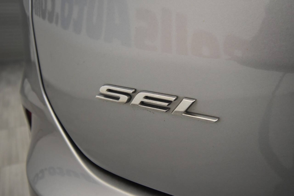 2021 Ford Edge, Silver, Mileage: 90,311 - photo 30