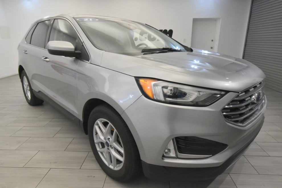 2021 Ford Edge, Silver, Mileage: 90,311 - photo 6
