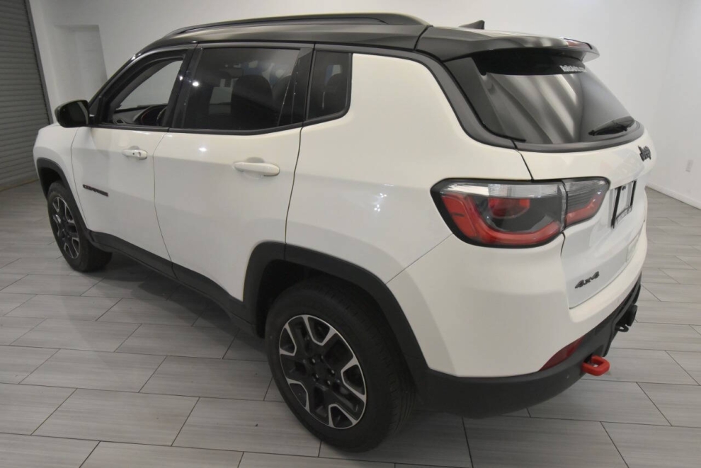 2021 Jeep Compass Trailhawk 4x4 4dr SUV, White, Mileage: 79,117 - photo 2
