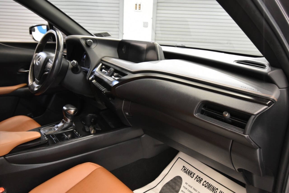 2019 Lexus UX 200, Gray, Mileage: 85,339 - photo 14