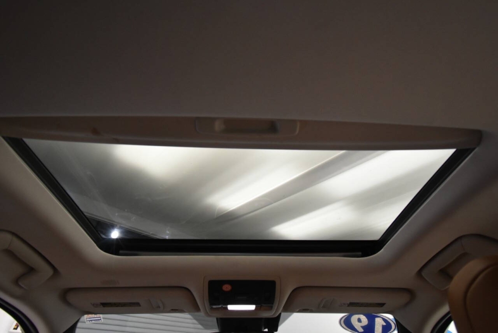 2019 Lexus UX 200, Gray, Mileage: 85,339 - photo 17