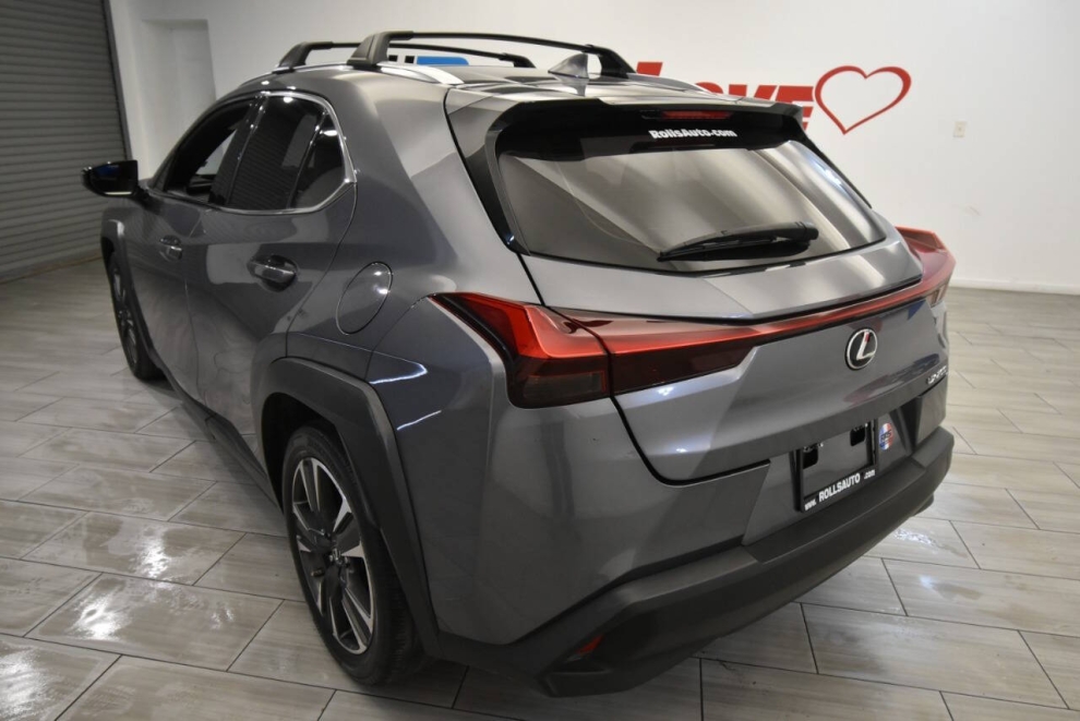 2019 Lexus UX 200, Gray, Mileage: 85,339 - photo 2