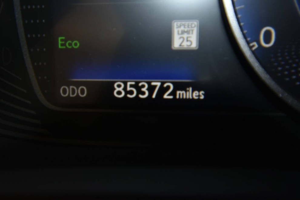 2019 Lexus UX 200, Gray, Mileage: 85,339 - photo 28