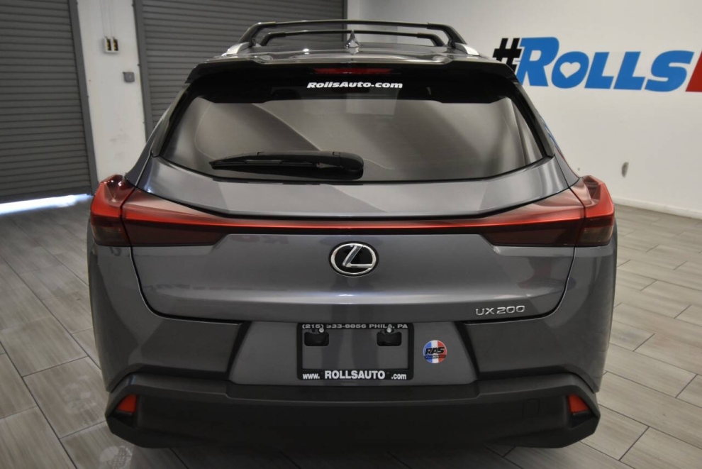 2019 Lexus UX 200, Gray, Mileage: 85,339 - photo 3