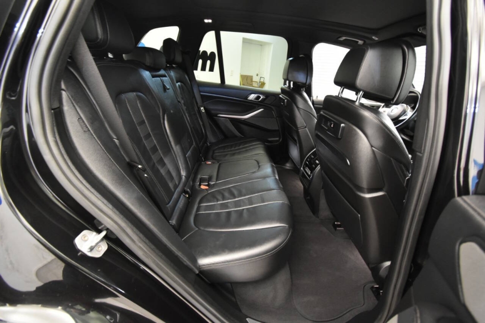 2020 BMW X5 M50i xDrive AWD 4dr Sports Activity Vehicle, Black, Mileage: 73,689 - photo 16