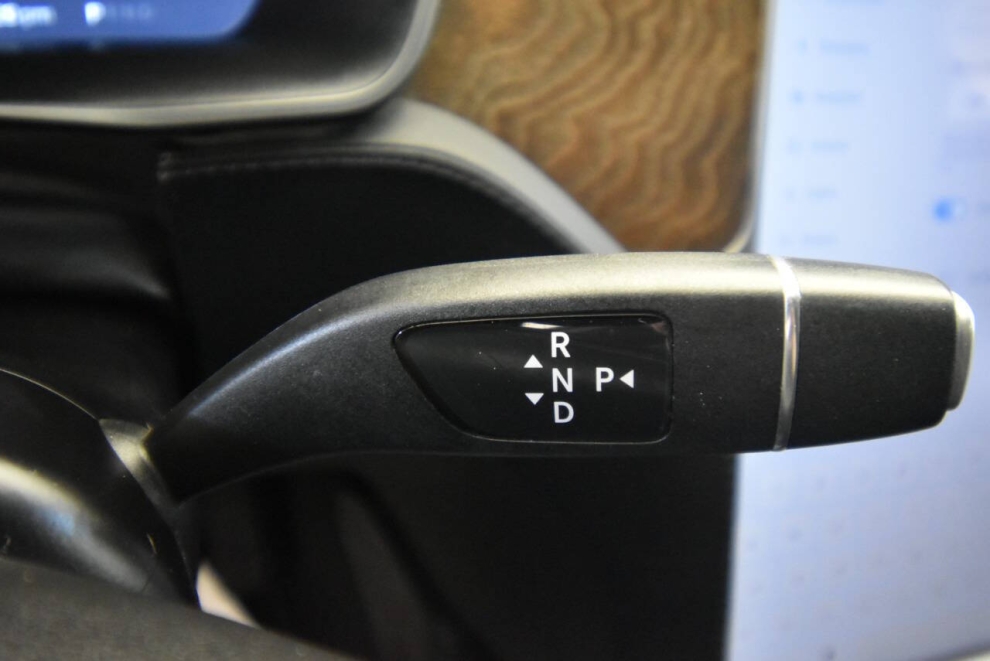 2018 Tesla Model X 100D, Silver, Mileage: 89,939 - photo 24