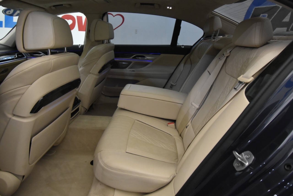 2016 BMW 7 Series 750i xDrive AWD 4dr Sedan, Gray, Mileage: 83,279 - photo 12