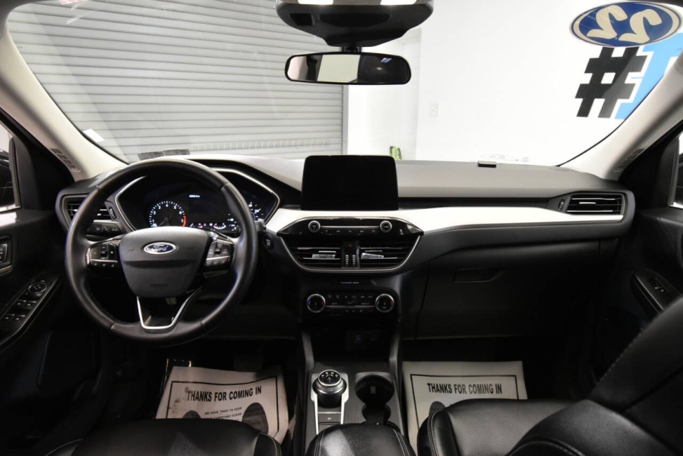 2022 Ford Escape SEL AWD 4dr SUV, Black, Mileage: 89,875 - photo 16