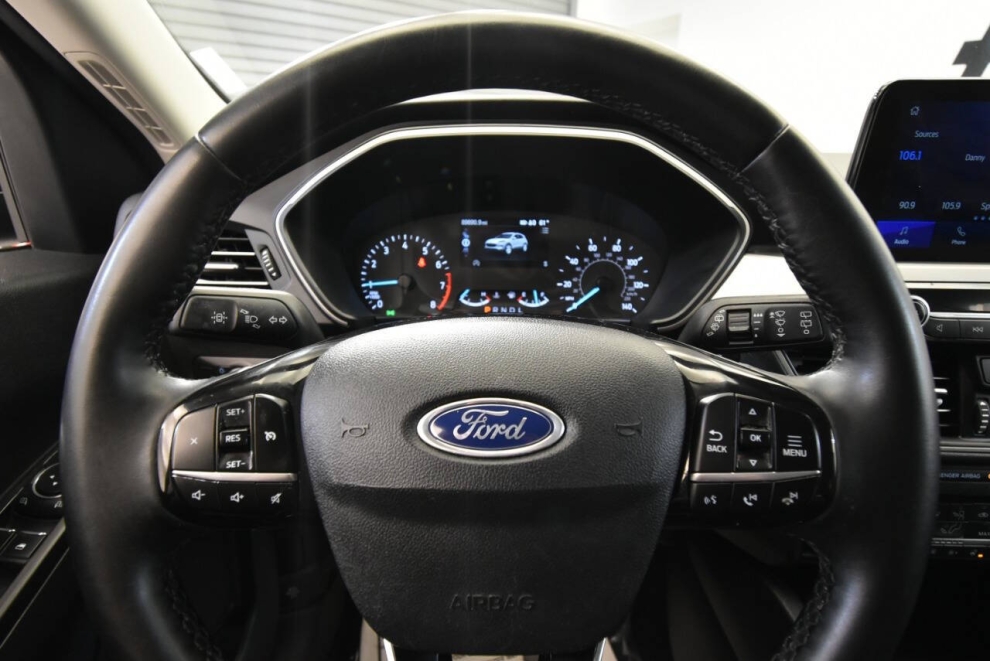 2022 Ford Escape SEL AWD 4dr SUV, Black, Mileage: 89,875 - photo 22