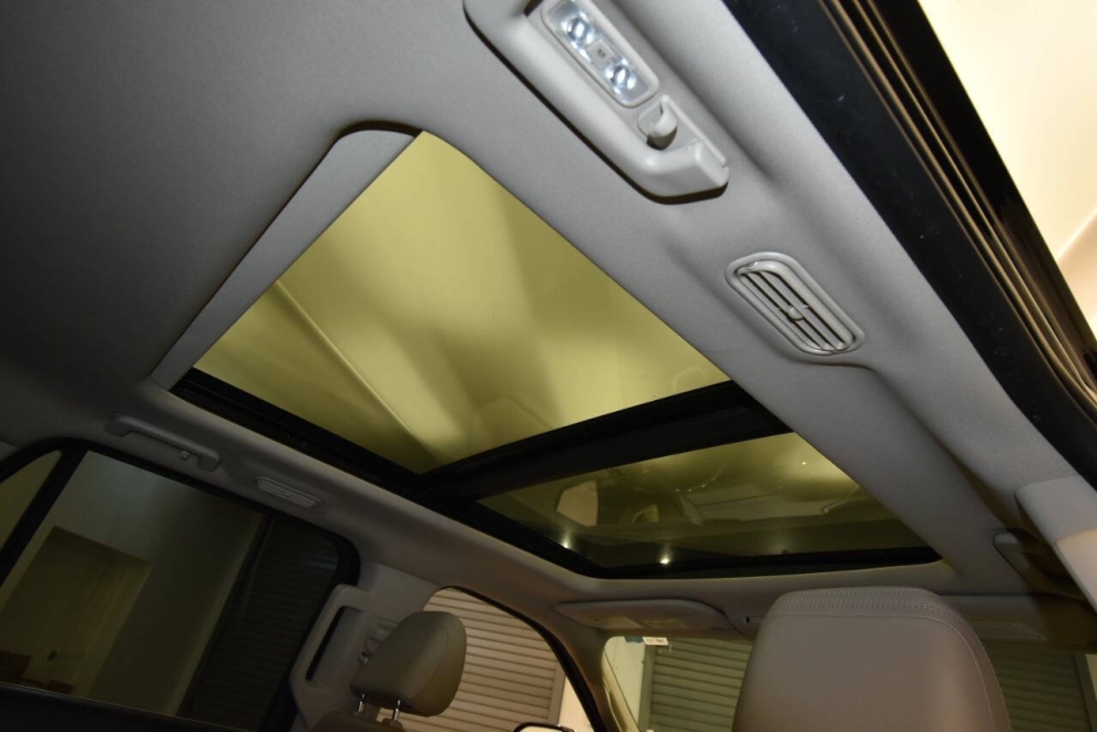 2022 Ford Expedition MAX Limited 4x4 4dr SUV, Black, Mileage: 80,670 - photo 22