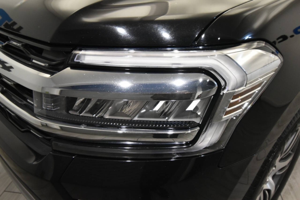2022 Ford Expedition MAX Limited 4x4 4dr SUV, Black, Mileage: 80,670 - photo 7