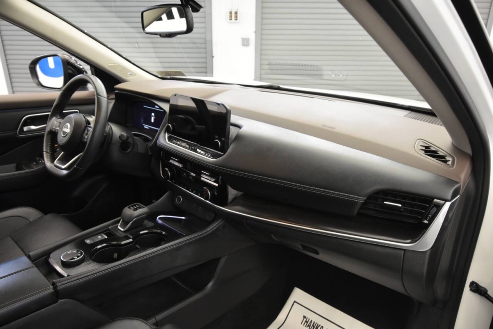 2022 Nissan Rogue Platinum AWD 4dr Crossover, White, Mileage: 73,143 - photo 14